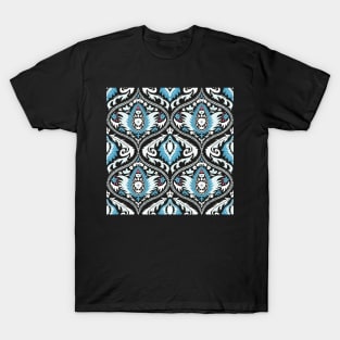 Classic ogee pattern with tendrils blue on black T-Shirt